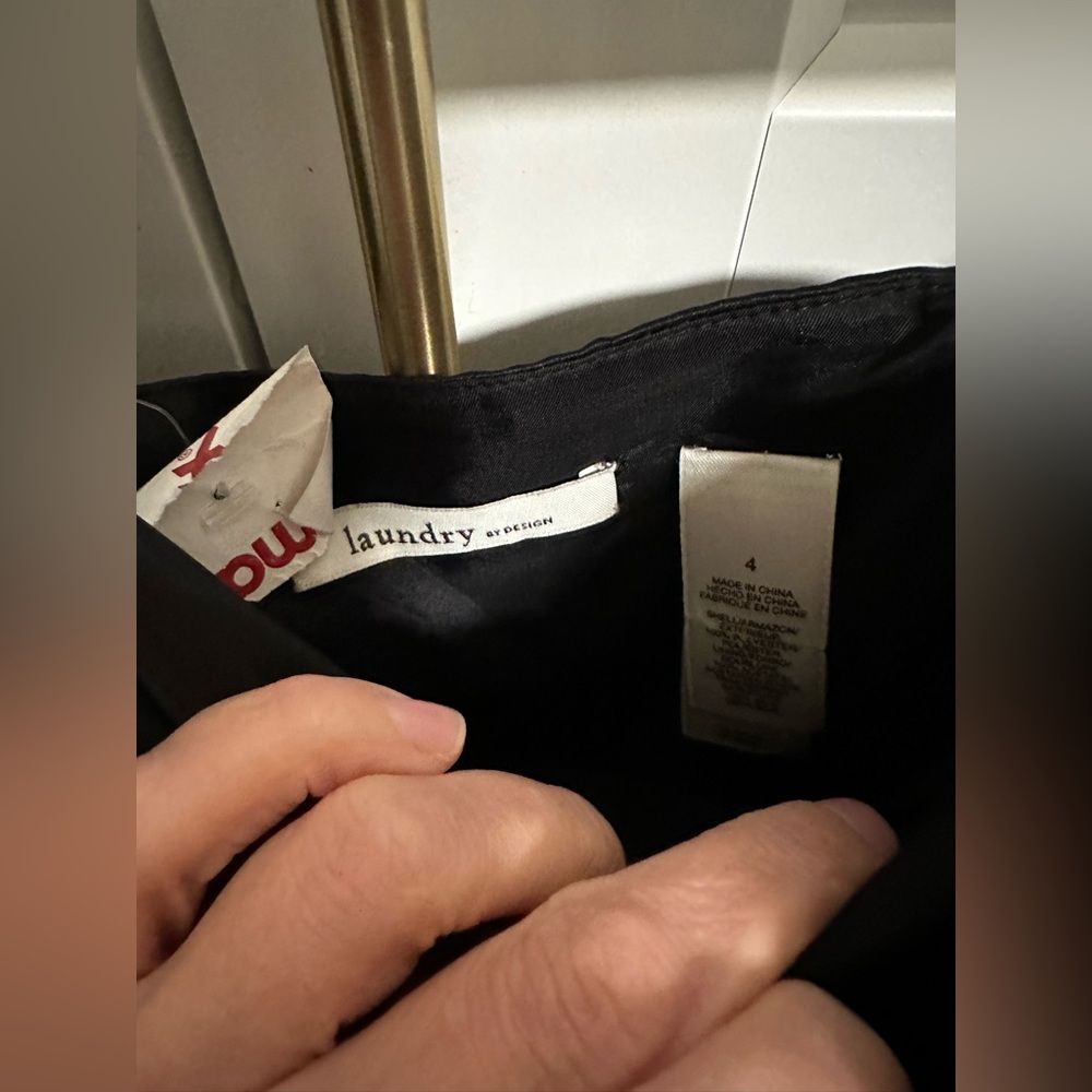 Laundry - Picture 4 of 10